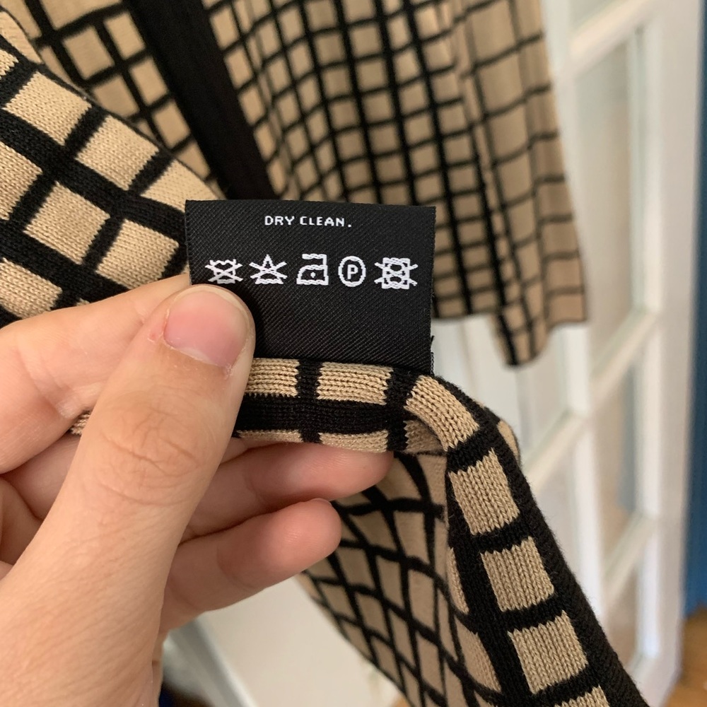 Reversible Pattern Sweater - Size M - image 5